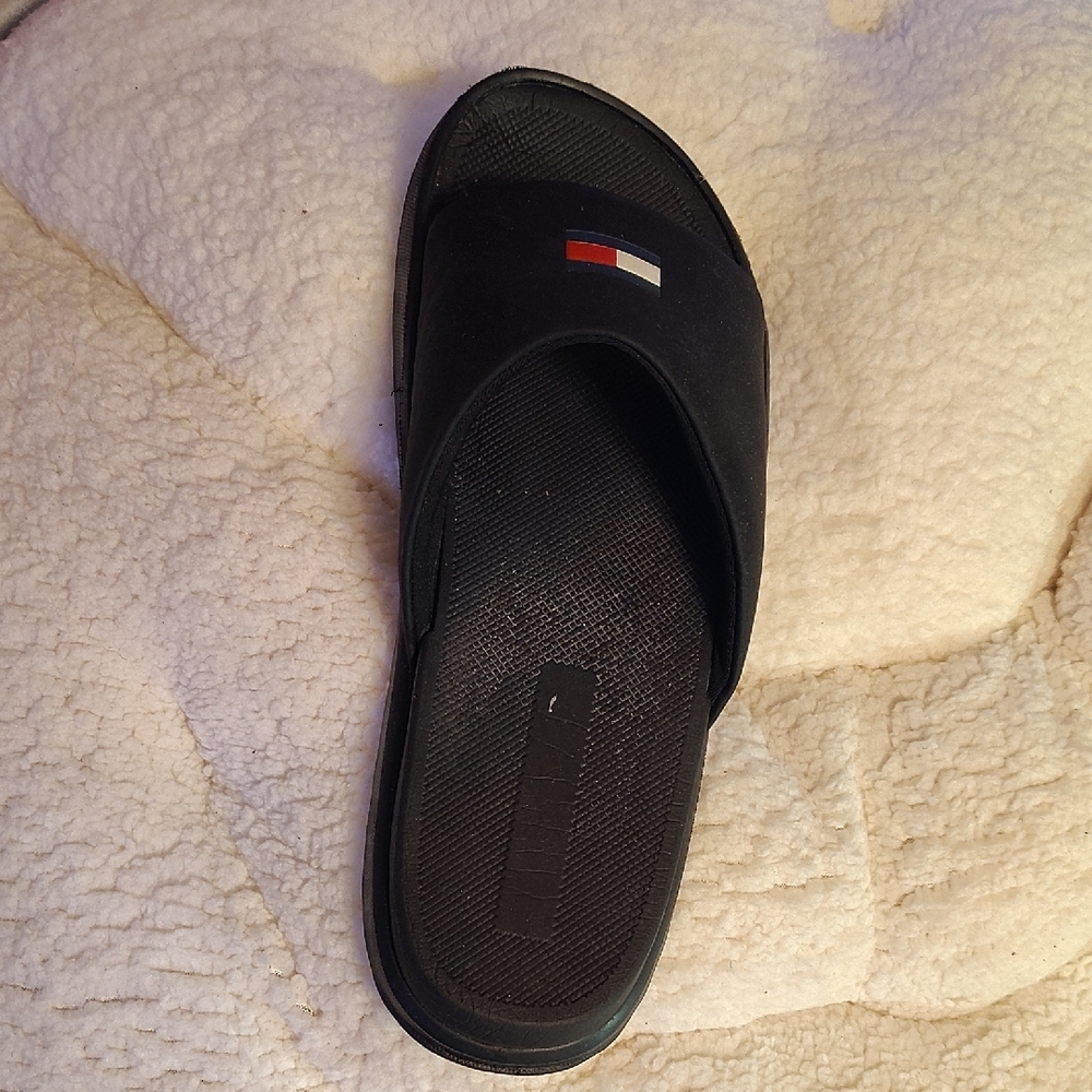 Tommy Hilfiger Black Slides Well Loved with Logo